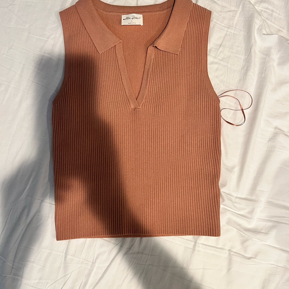 Ribbed Sleeveless Top in Rose Pink